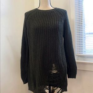 COPY - COPY - Urban Heritage long sweater